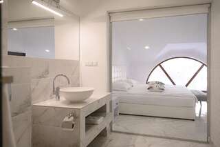 Отель Patio di Fiori Луцк Двухместный номер Делюкс с 1 кроватью-5